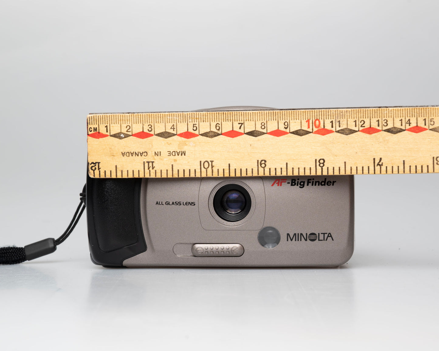 Appareil photo Minolta AF Big Finder 35mm avec étui (série 71820113)