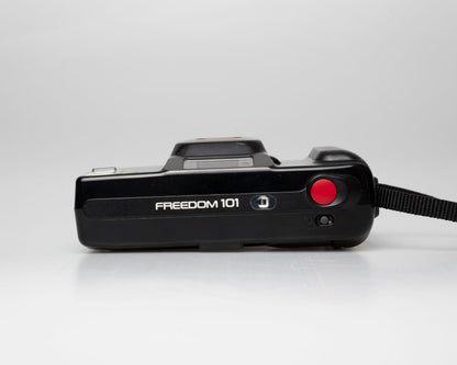 Appareil photo compact Minolta Freedom 101 35mm (numéro de série 93203369)
