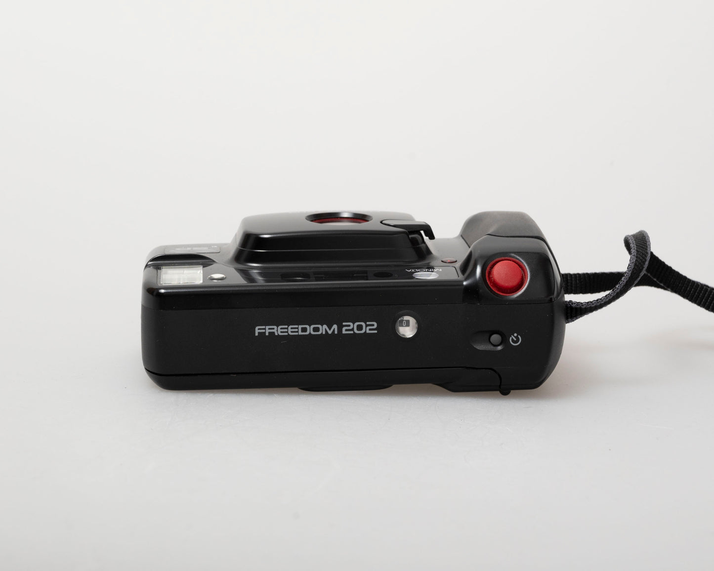 Appareil photo 35 mm autofocus Minolta Freedom 202 avec étui (série 42117565)