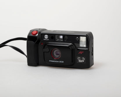Appareil photo 35 mm autofocus Minolta Freedom 202 avec étui (série 42117565)