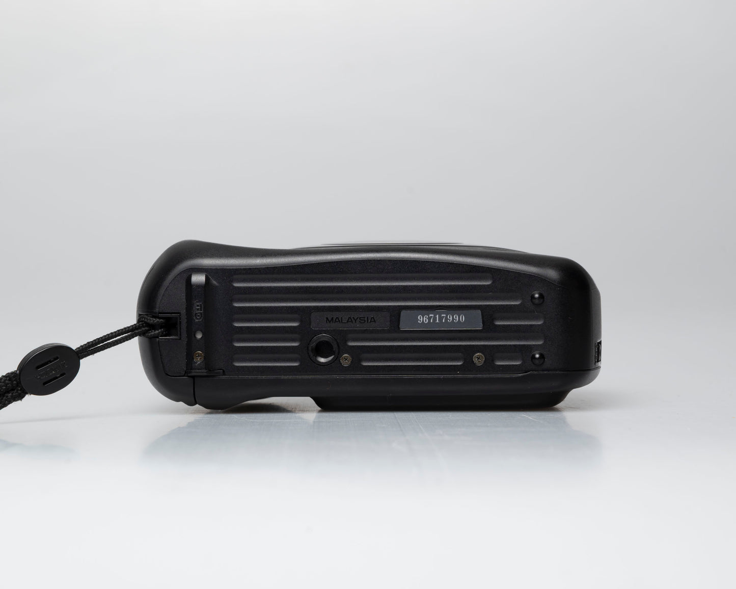 Minolta Freedom Action Zoom 35mm camera *noisy motor* (serial 96717990)