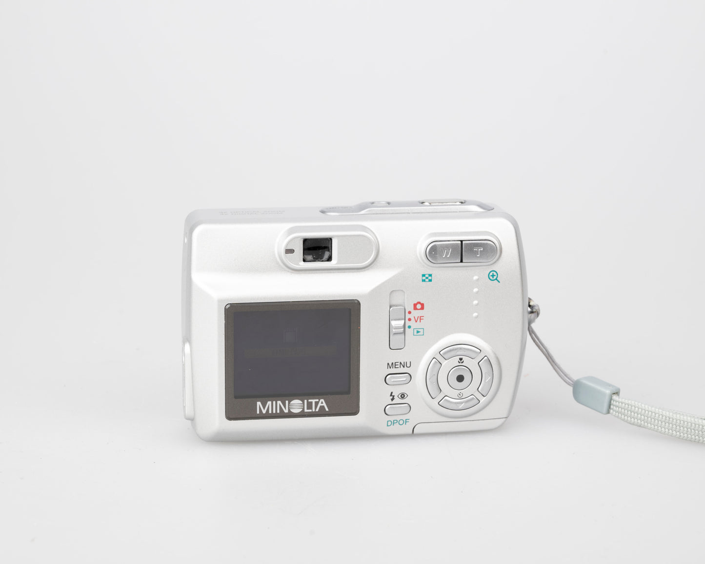 Appareil photo numérique Minolta Dimage E323 avec capteur CCD 3,2 MP (utilise des piles AA et des cartes mémoire SD)