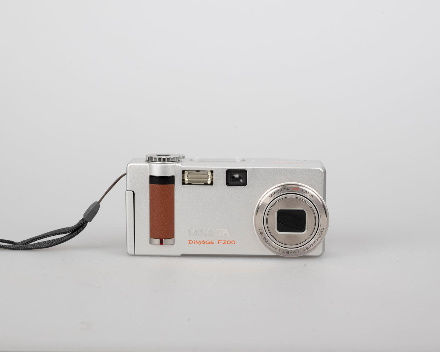 Minolta DiMage F200 4 MP CCD sensor digicam w/ 256MB SD + original box + manuals (uses AA batteries)