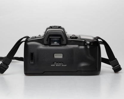 Minolta Dynax 500si 35mm film SLR w/ 35-80mm zoom (serial 95703408)