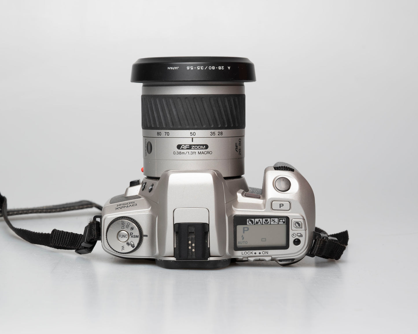 Minolta Dynax 505si reflex 35mm à film avec objectif 28-80mm (série 95905417)