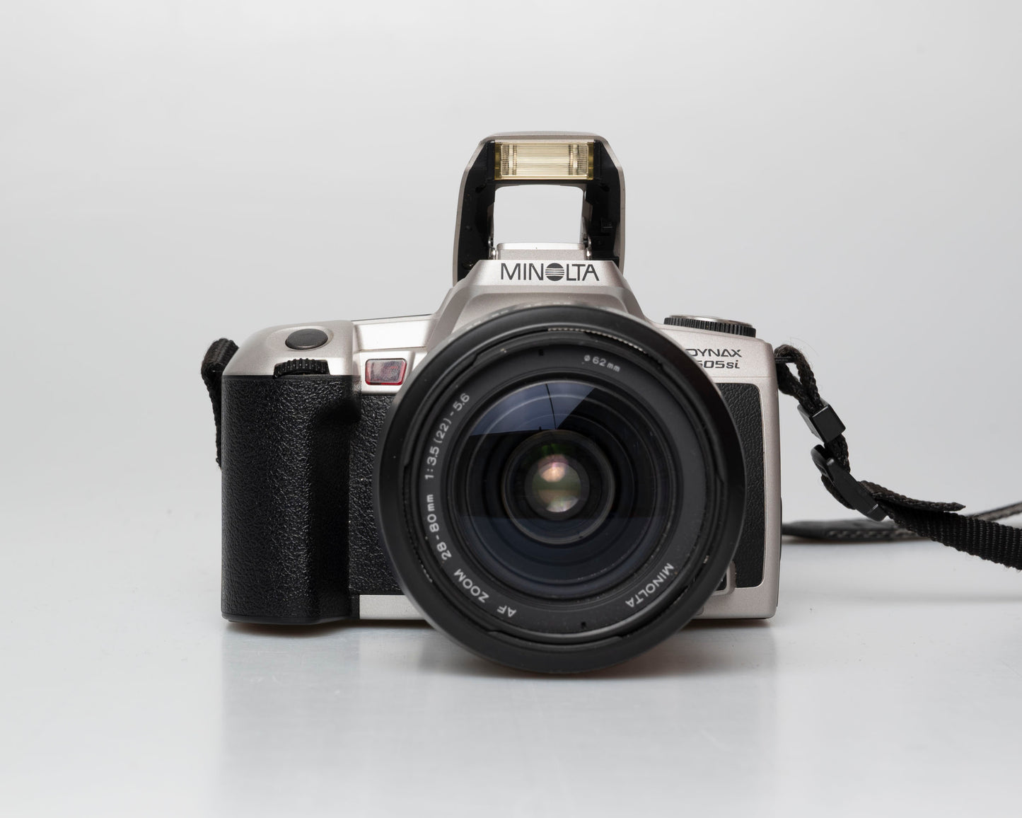 Minolta Dynax 505si reflex 35mm à film avec objectif 28-80mm (série 95905417)