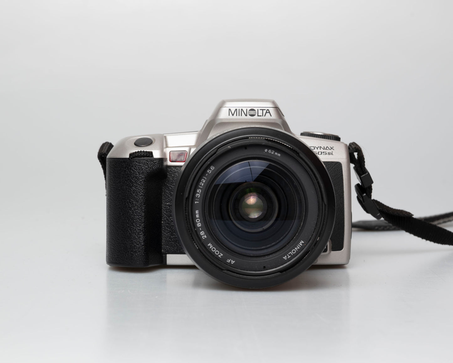 Minolta Dynax 505si reflex 35mm à film avec objectif 28-80mm (série 95905417)