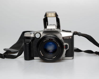 Minolta Dynax 5 35mm SLR w/ 50mm f1.7 lens (serial 01101077) | film🎞tested