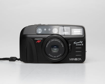 Minolta Family Zoom II 35mm camera (serial 41973526)