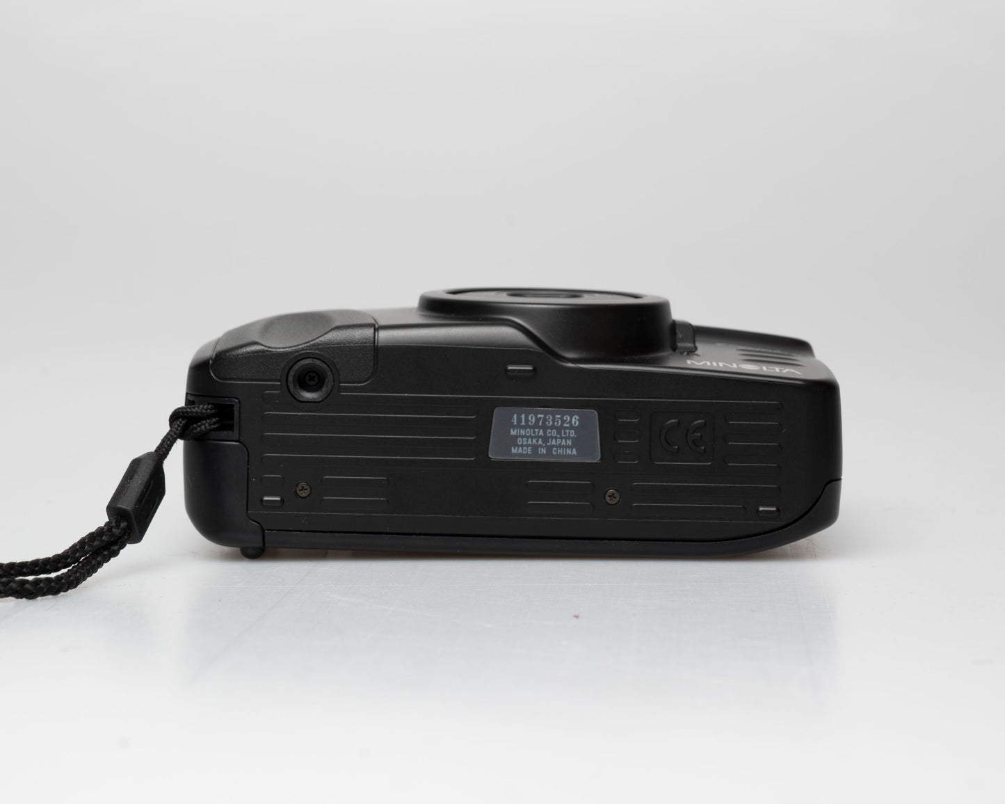 Minolta Family Zoom II 35mm camera (serial 41973526)