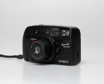Minolta Family Zoom II 35mm camera (serial 41973526)