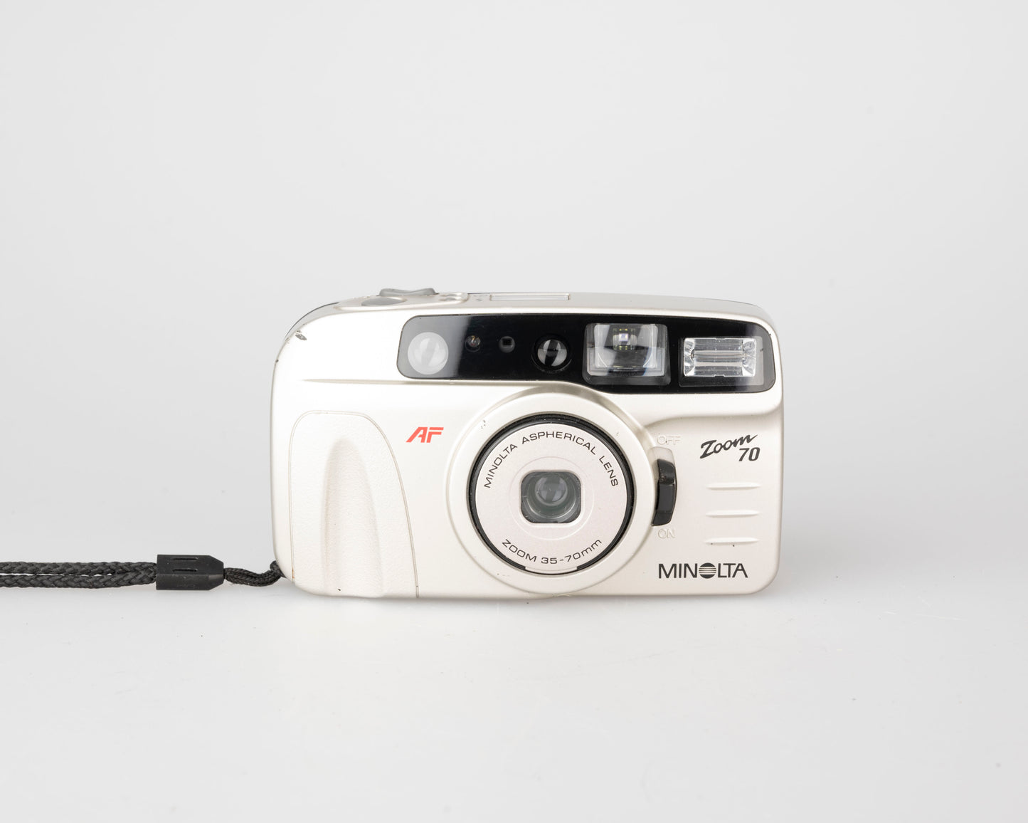 Appareil photo Minolta Zoom 70 35 mm avec étui (série 37126277)