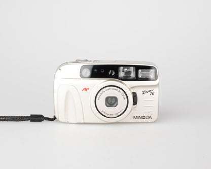 Appareil photo Minolta Zoom 70 35 mm avec étui (série 37126277)