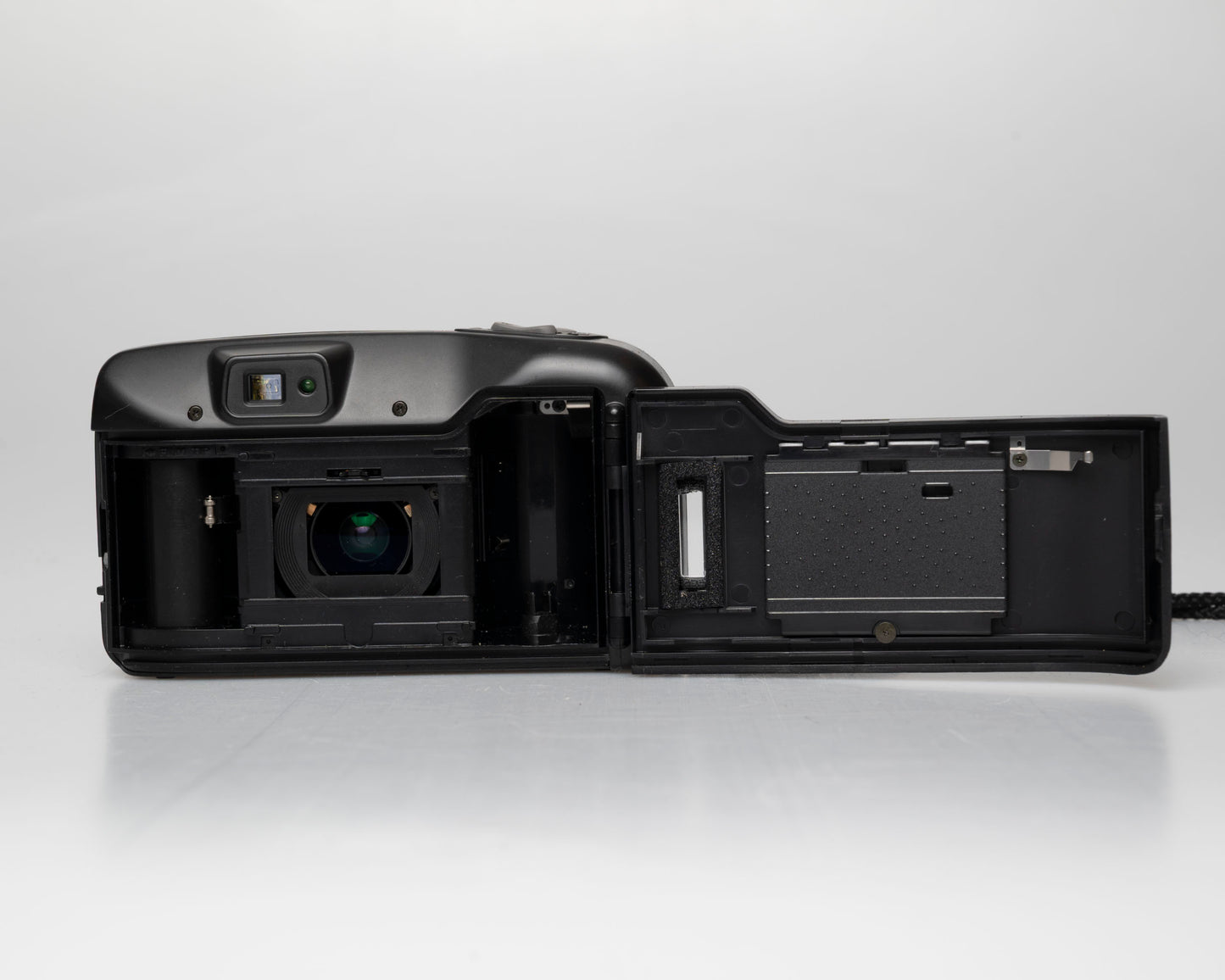 Appareil photo Minolta Family Zoom II 35mm avec étui (numéro de série 41974429)