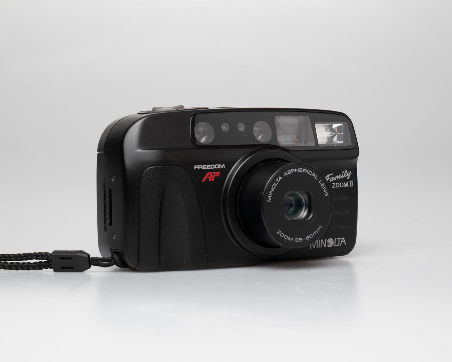 Appareil photo Minolta Family Zoom II 35mm avec étui (numéro de série 41974429)