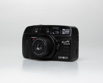 Minolta Family Zoom II 35mm camera (serial 41917788)