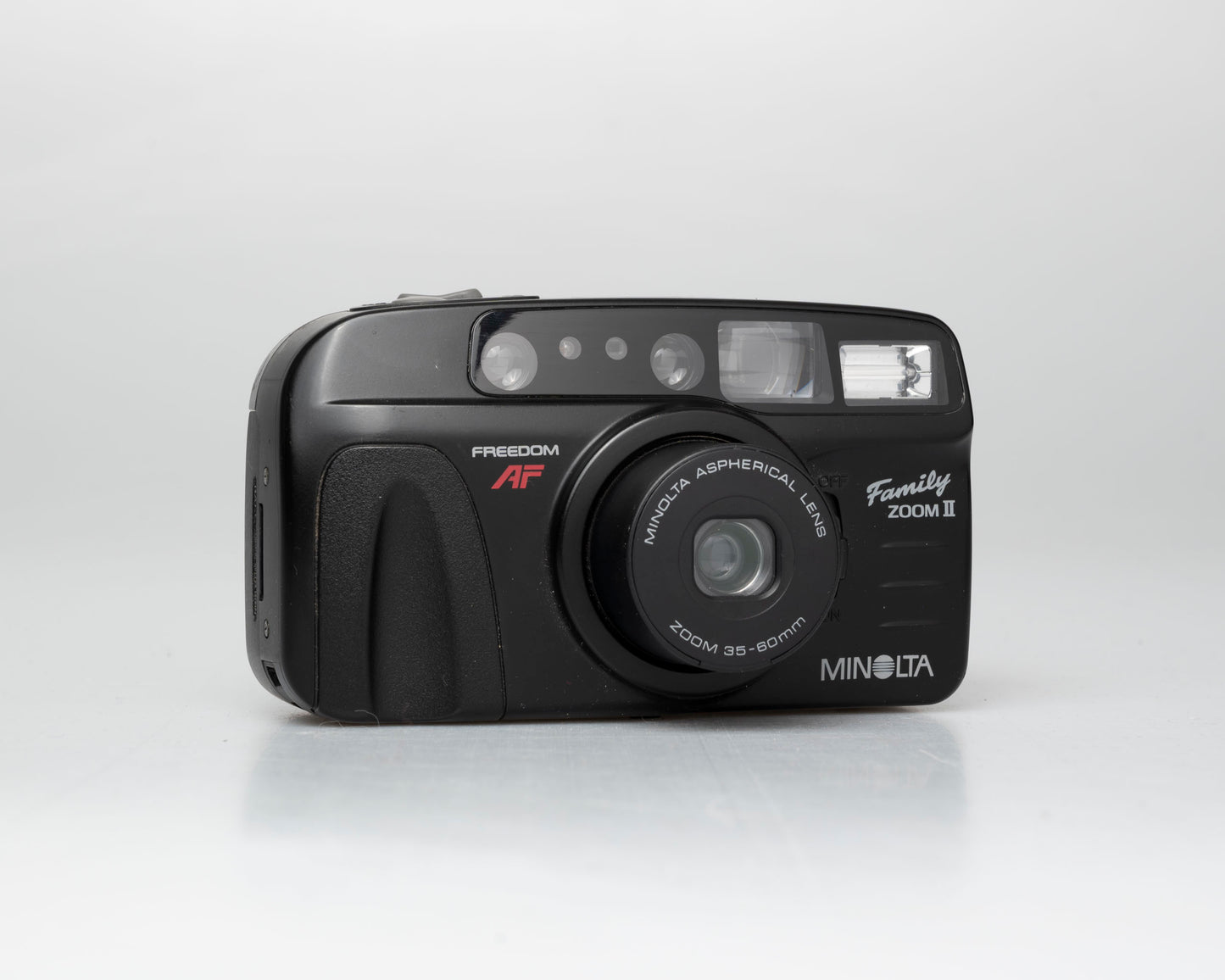 Minolta Family Zoom II 35mm camera (serial 41917788)