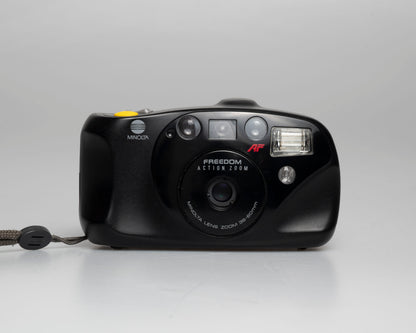 Minolta Freedom Action Zoom 35mm camera w/ case (serial 9840558)