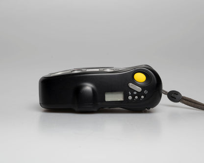 Minolta Freedom Action Zoom 35mm camera w/ case (serial 9840558)