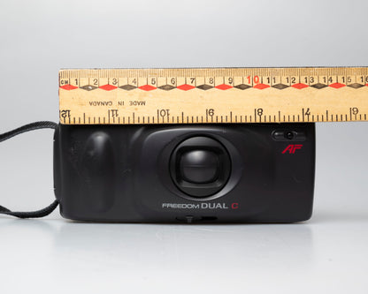 Appareil photo Minolta Freedom Dual C 35mm avec étui (série 36305060)