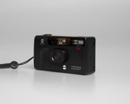 Minolta Freedom Escort 35mm camera (serial _1324302) | film🎞tested