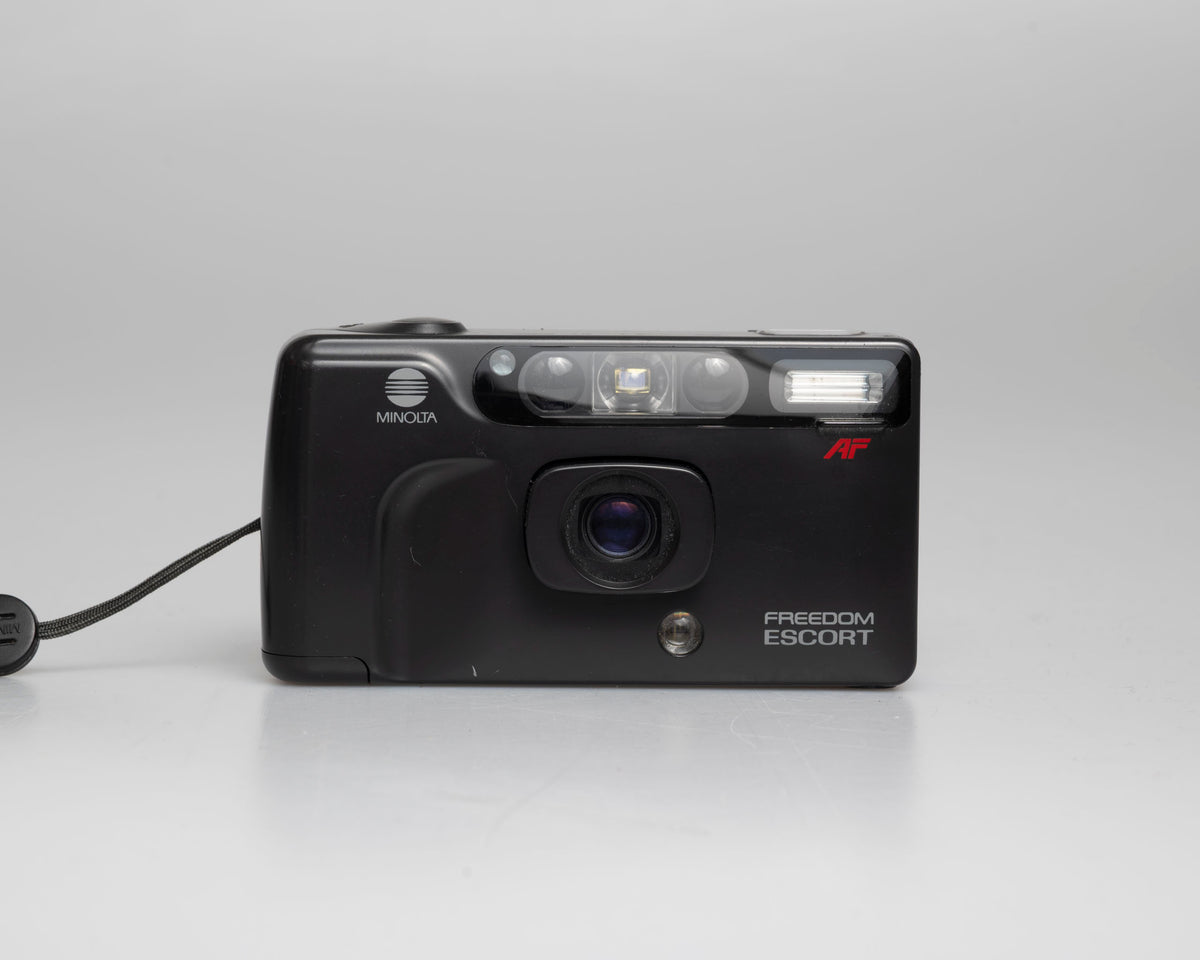 Minolta Freedom Escort 35mm camera (serial _1324302) | film🎞tested