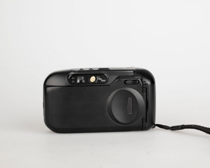 Minolta Freedom Zoom Explorer 35mm camera w/ case (serial 36820695)