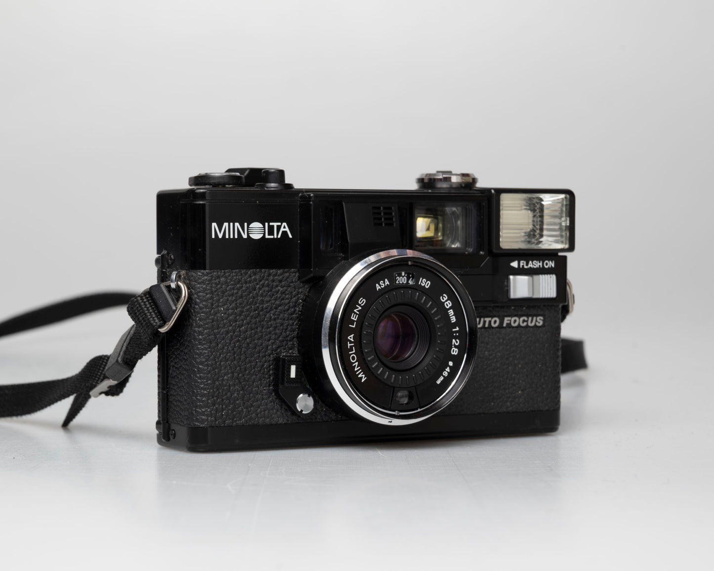 Minolta Hi-Matic AF2 35mm camera w/ box, case, & manual (serial 2131574) | film🎞tested