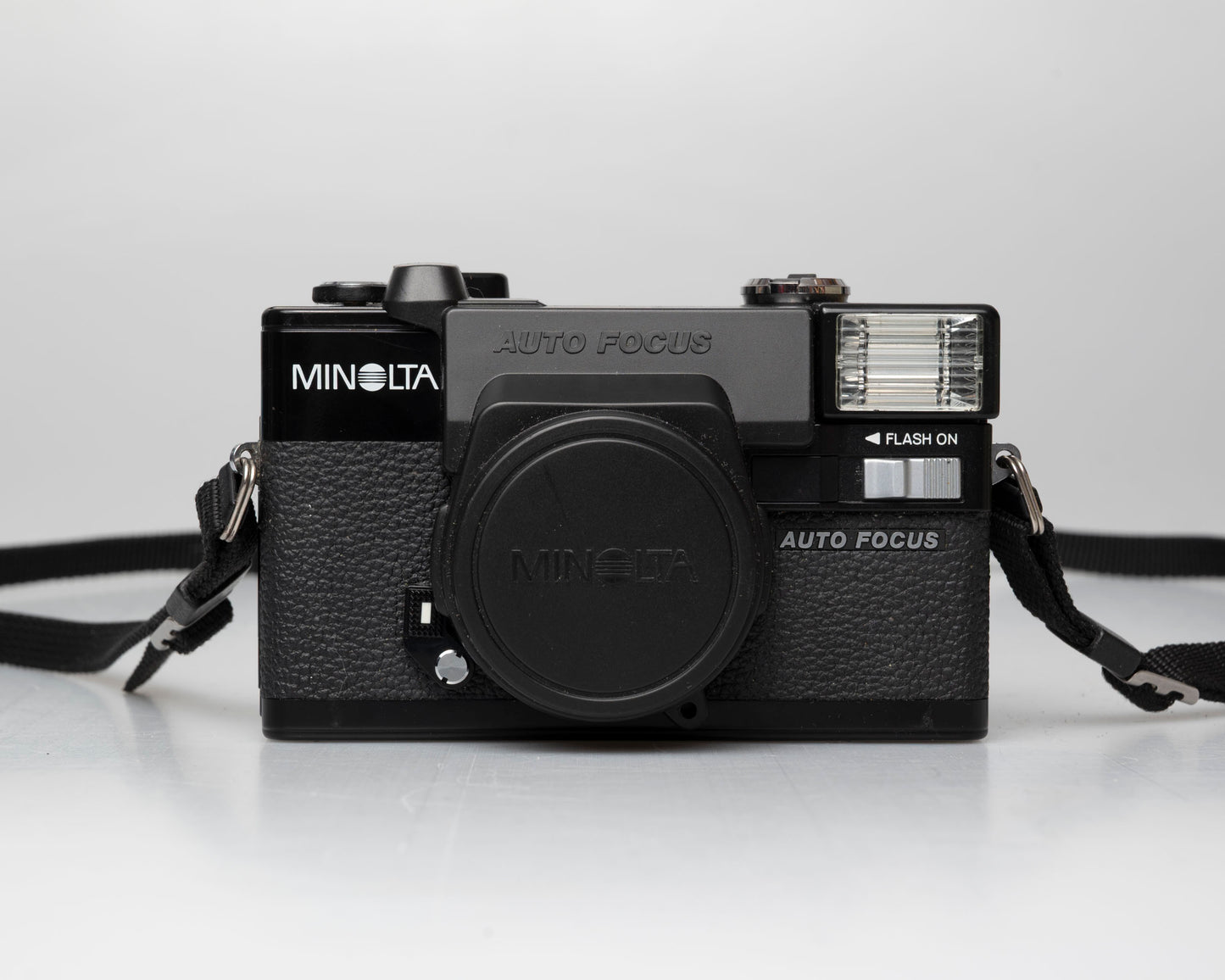 Minolta Hi-Matic AF2 35mm camera w/ box, case, & manual (serial 2131574) | film🎞tested