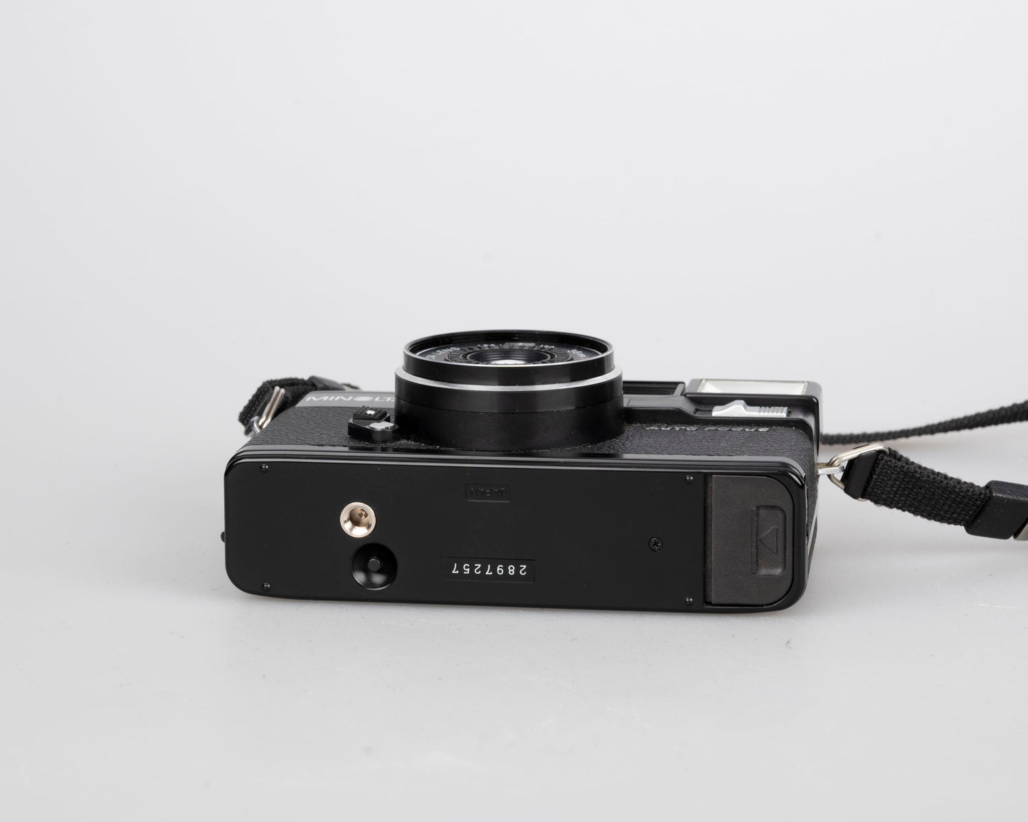 Appareil photo Minolta Hi-Matic AF2-M 35 mm (série 1310759)