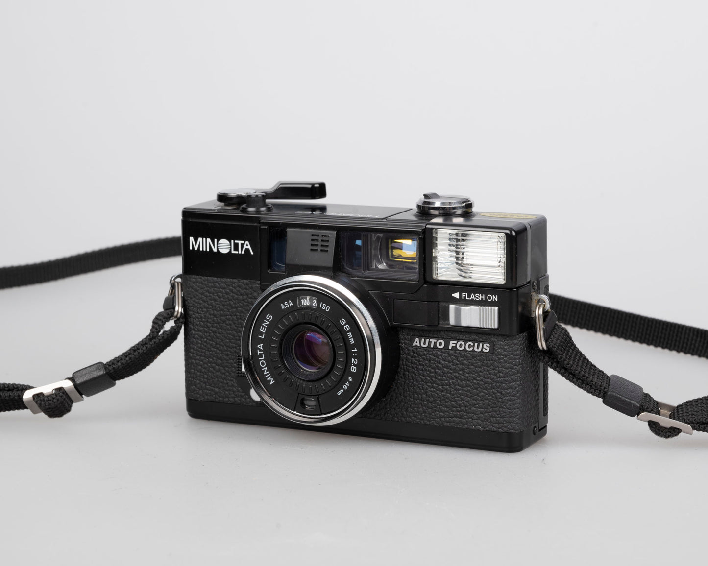 Appareil photo Minolta Hi-Matic AF2-M 35 mm (série 1310759)