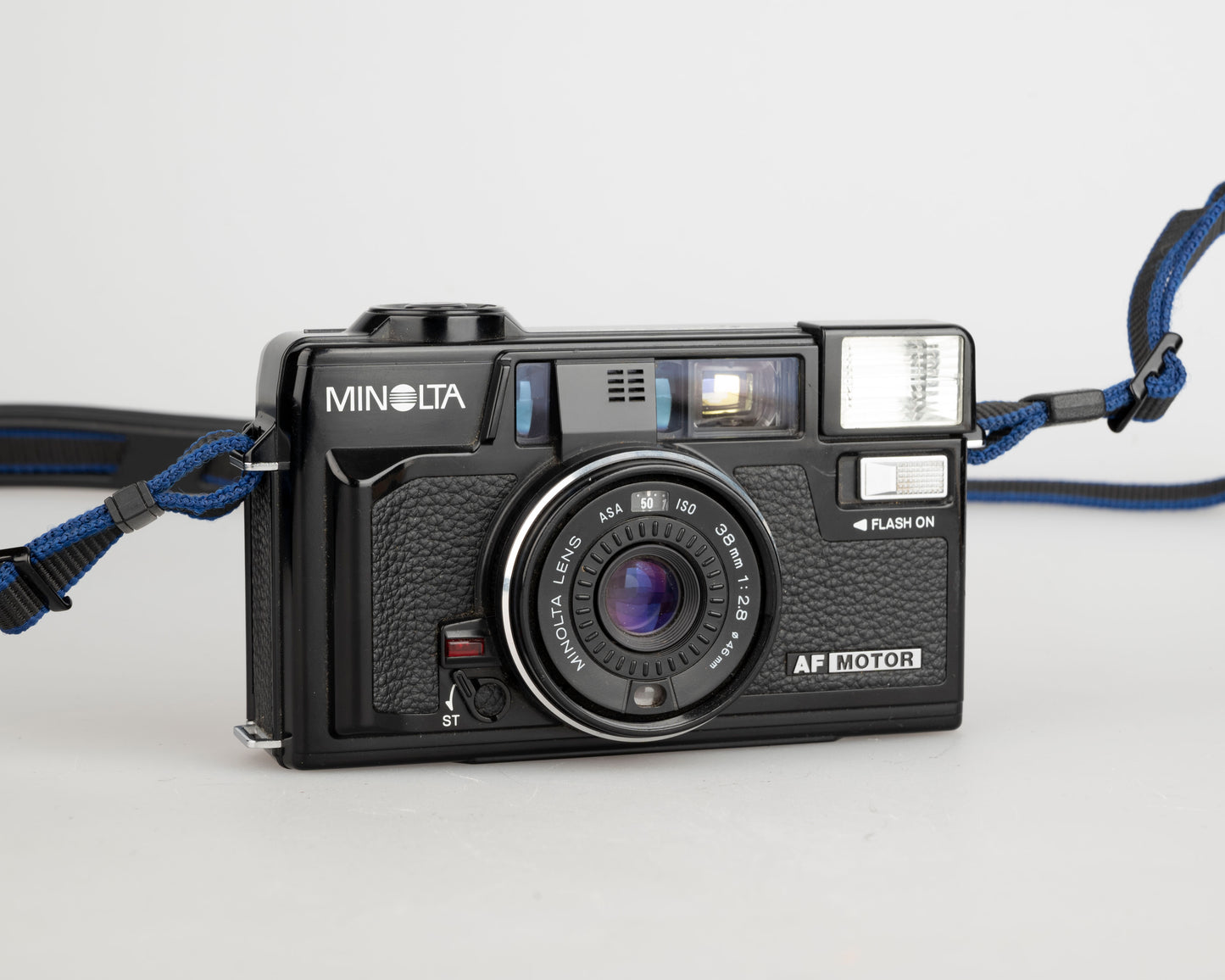 Minolta Hi-Matic AF2-M 35mm camera (serial 1310759)