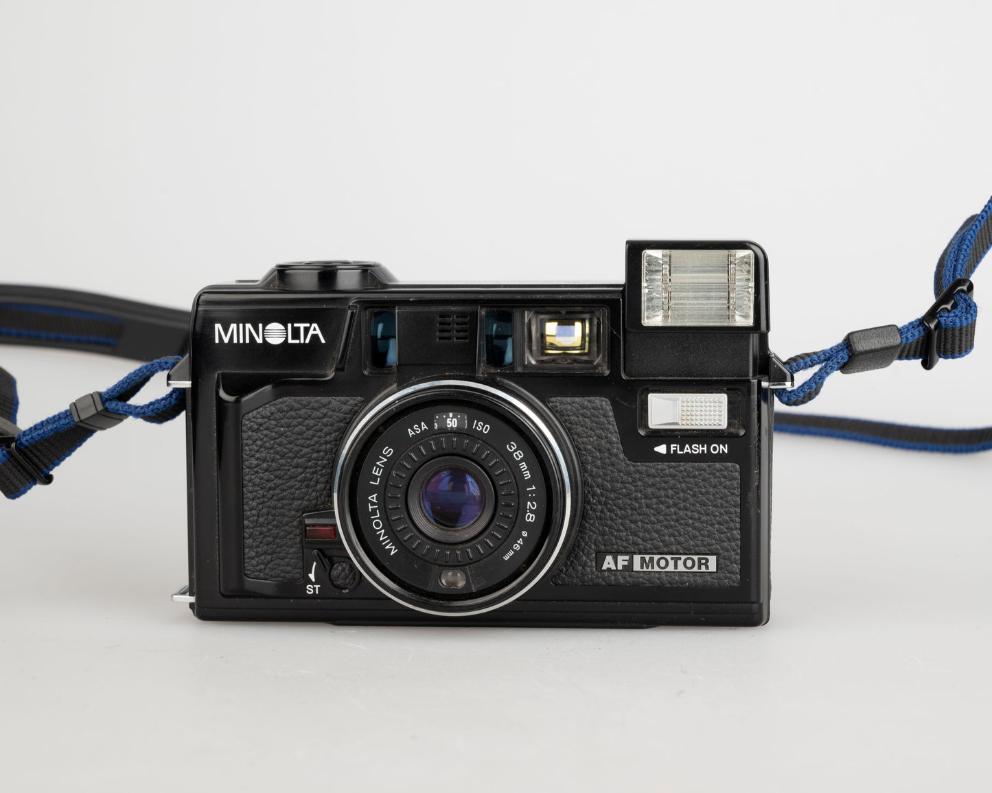 Minolta Hi-Matic AF2-M 35mm camera (serial 1310759)