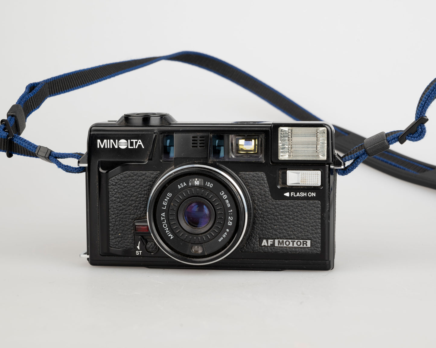 Minolta Hi-Matic AF2-M 35mm camera (serial 1310759)