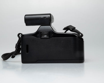 Minolta Dynax 3000i 35mm SLR avec objectif Minolta AF 50mm f1.7 + flash Program D 314i (numéro de série 62301669)
