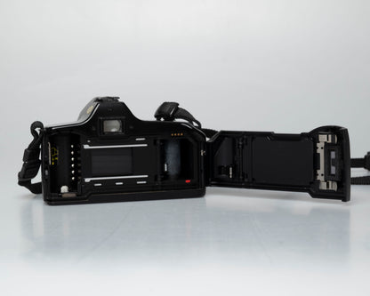 Minolta Dynax 3000i 35mm SLR avec objectif Minolta AF 50mm f1.7 + flash Program D 314i (numéro de série 62301669)
