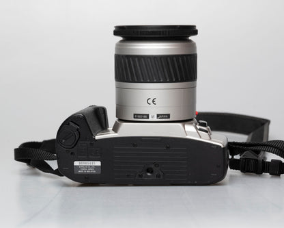 Minolta Maxxum STsi reflex 35 mm avec objectif 28-80 mm (série 91005445)