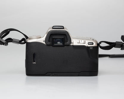 Minolta Maxxum XTsi 35mm film SLR w/ 35-70mm lens (serial 98201354)