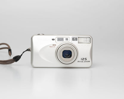 Minolta Riva Zoom 125 compact 35mm camera w/ case (serial 40016465)