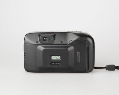 Minolta Zoom 70 35mm camera w/ case (serial 36143687)