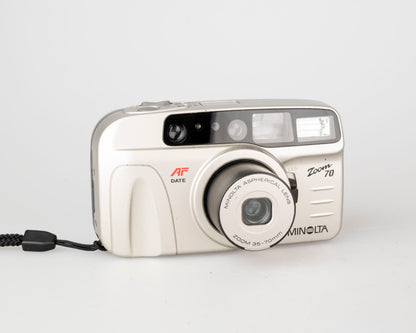 Minolta Zoom 70 35mm camera w/ case (serial 36143687)