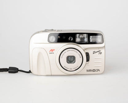 Minolta Zoom 70 35mm camera w/ case (serial 36143687)