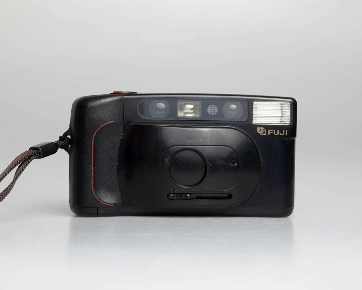 Fujifilm DL-60 35mm film camera (serial 20507903)