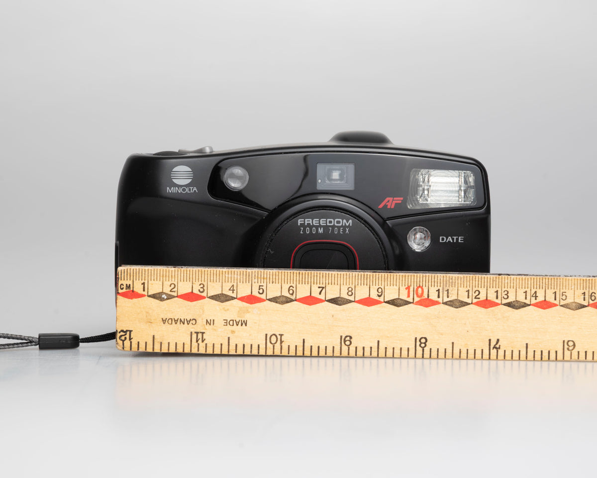 Minolta Freedom Zoom 70EX 35mm camera (serial 97521542)