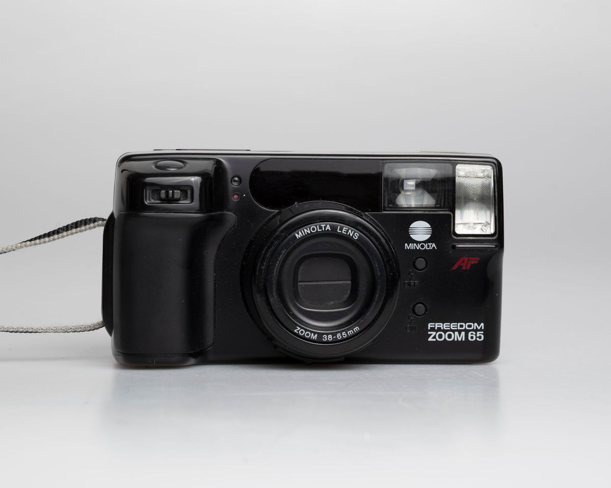 Minolta Freedom Zoom 65 35mm camera (serial 98102439)