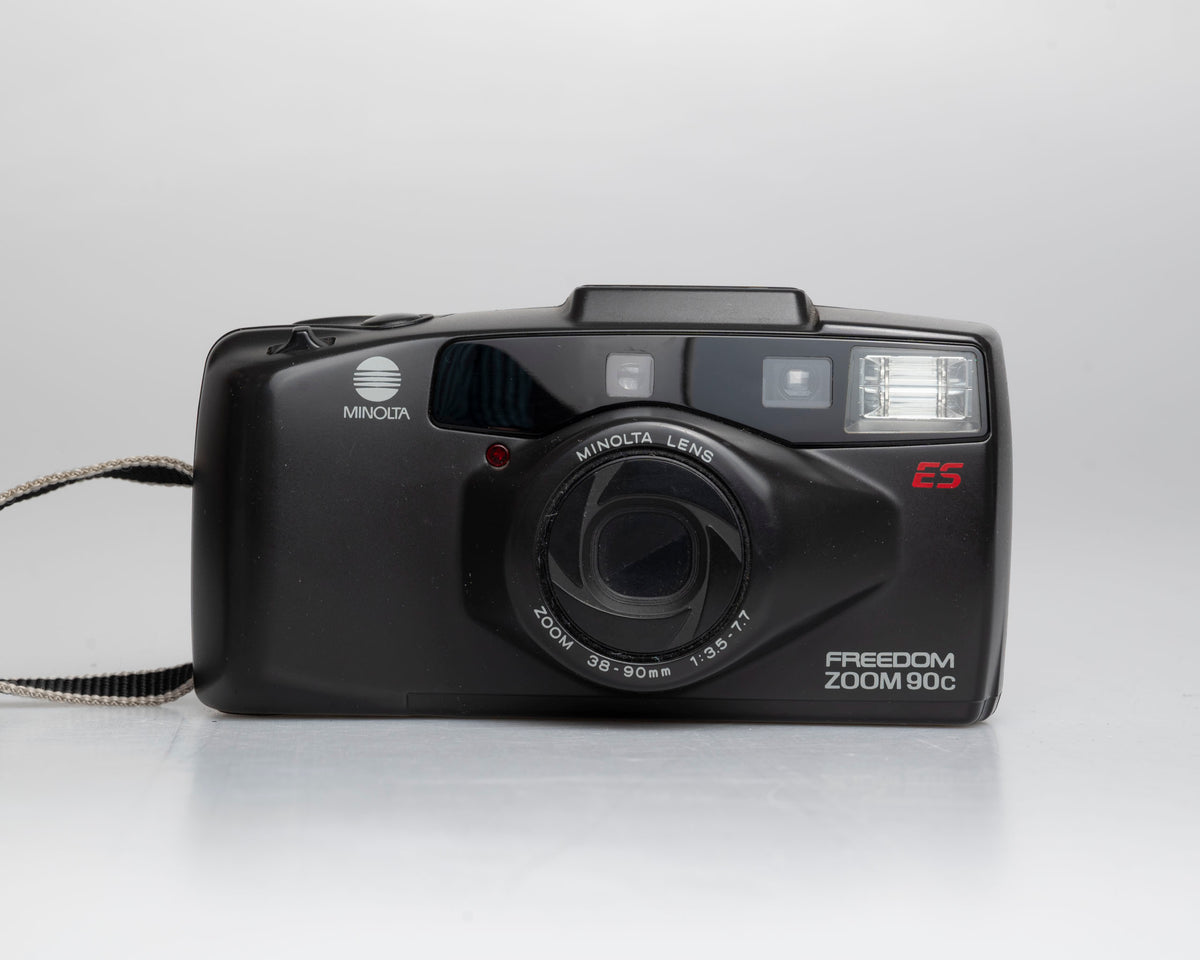 Minolta Freedom Zoom 90c 35mm camera (serial 60102185)