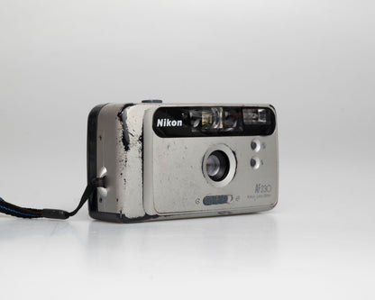 Nikon AF230 35mm film camera (serial 4155412)