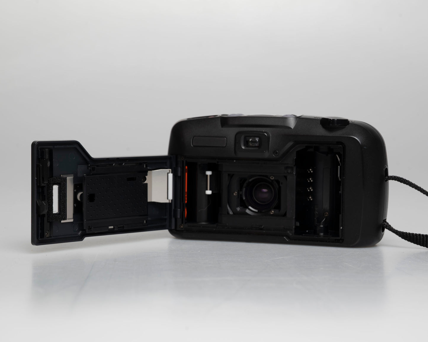 Pentax Espio 738 35mm camera (serial 1863446)