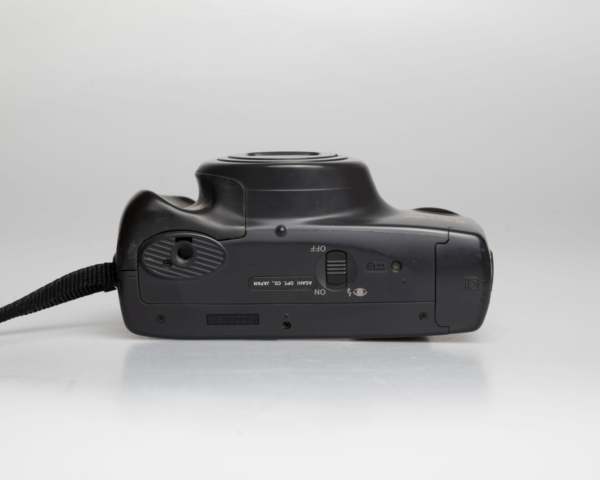 Pentax Zoom 105-R 35mm camera (serial 5002164)