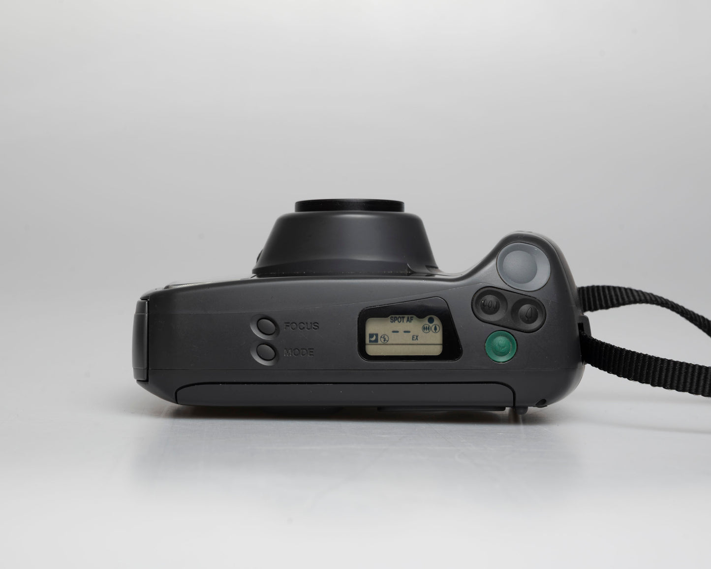 Pentax Zoom90-WR 35mm camera (serial 1743469)